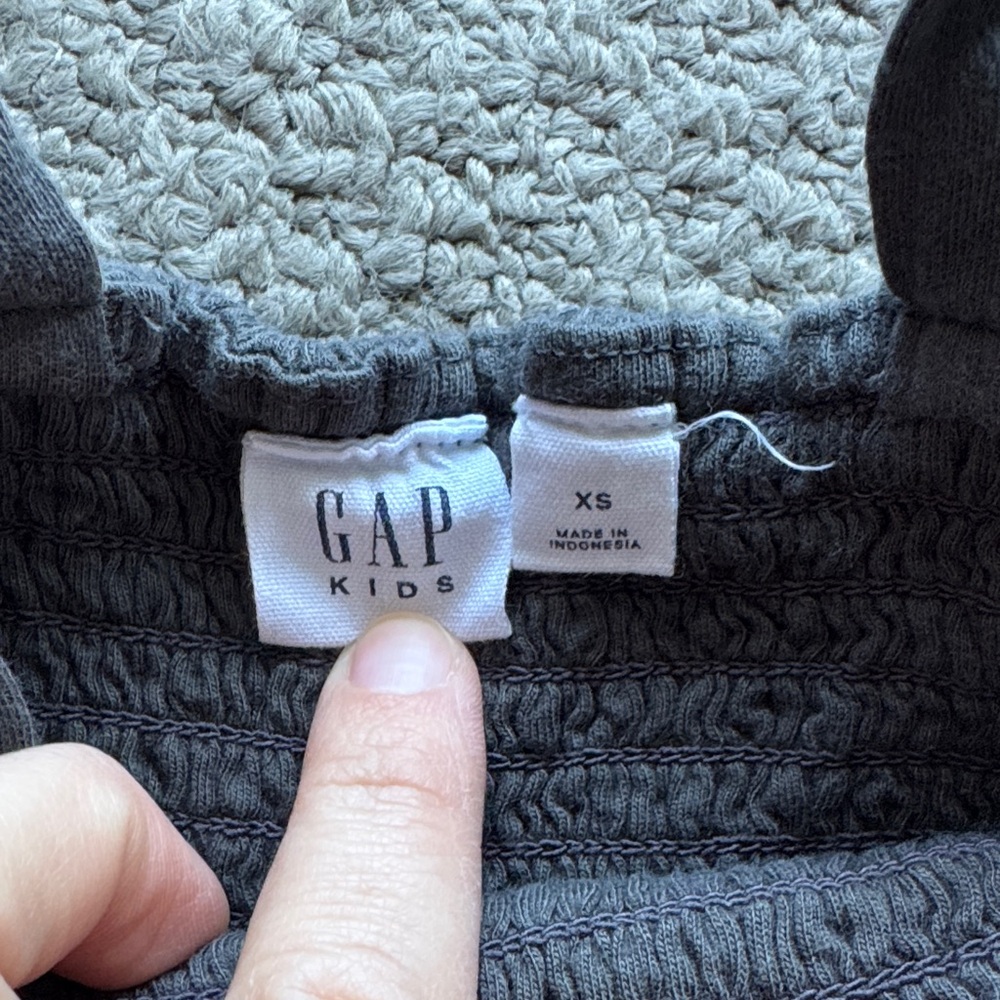 GAP Charcoal Smocked Strap Wide-Leg Jumpsuit - Picture 2 of 4